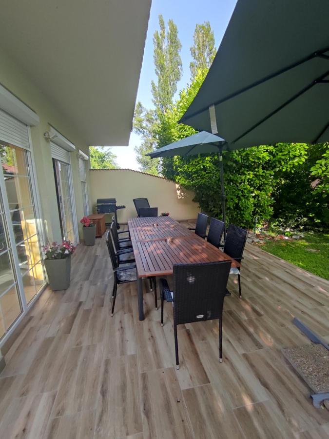 Benaja Swiss Nyaralóház Villa Keszthely Kültér fotó